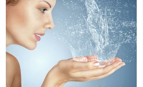Мінеральна вода для догляду за шкірою