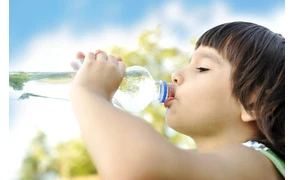 Якісна питна вода для ваших дітей